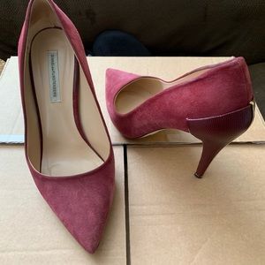 Suede Diane Von Furstenberg Pumps
